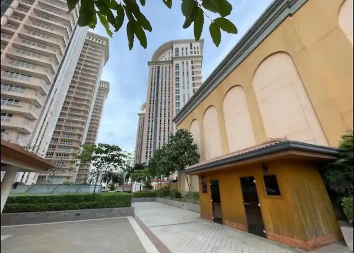 Cozy Place @ Venice Luxury Residences * Manila