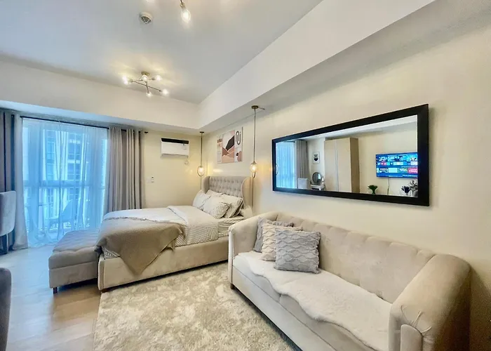 Cozy Place @ Venice Luxury Residences * Manila